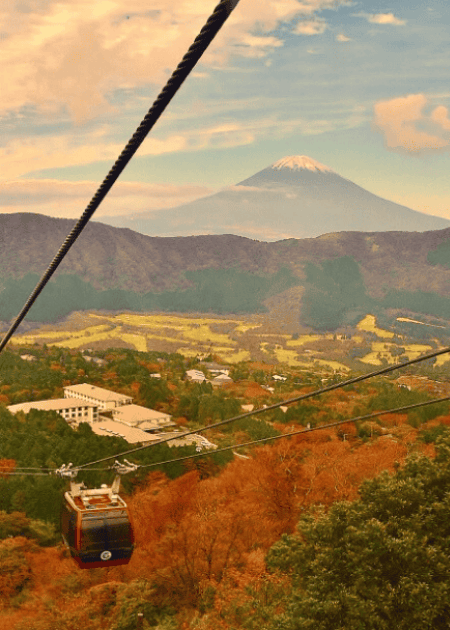 Hakone Komagatake Ropeway in Autumn