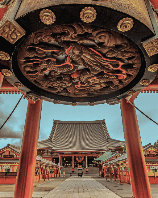 Dragon carving on the bottom of the giant lantern at Sensoji Temple.
