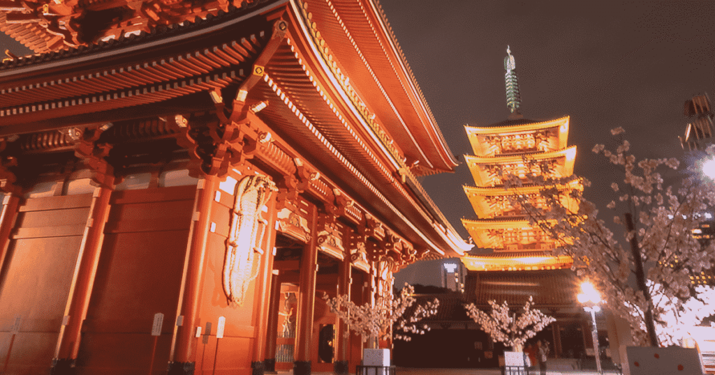 The Five-Story Pagoda and the back of Hozomon Gate at Senso-ji.